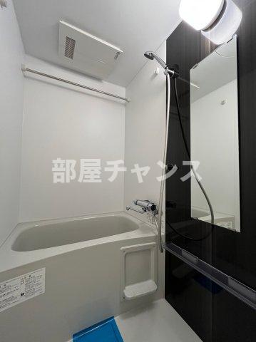 バス・シャワールーム　ゆったり過ごせるお風呂です