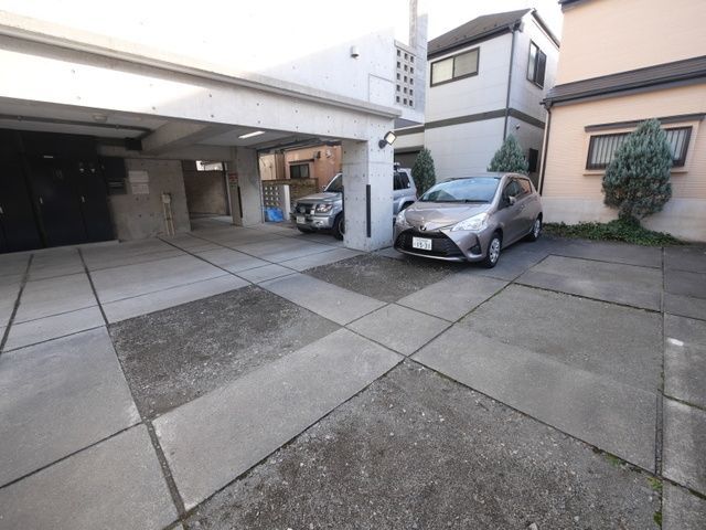 駐車場　★お問い合わせはタウンハウジング橋本店まで★