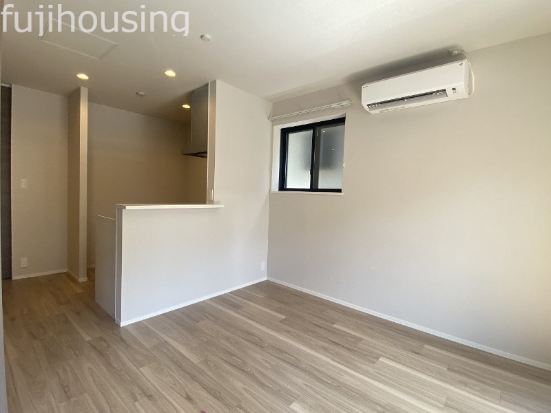 居室・リビング　ＬＤＫ１０．３帖