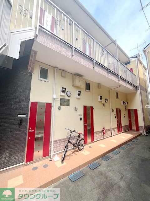 建物外観　エントランス