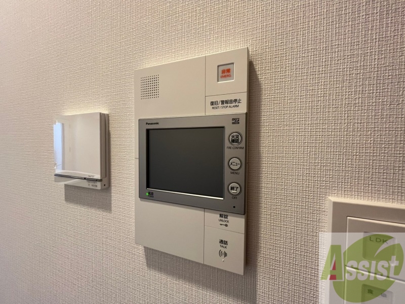 セキュリティ　モニター付きインターホンでセキュリティも安心です！