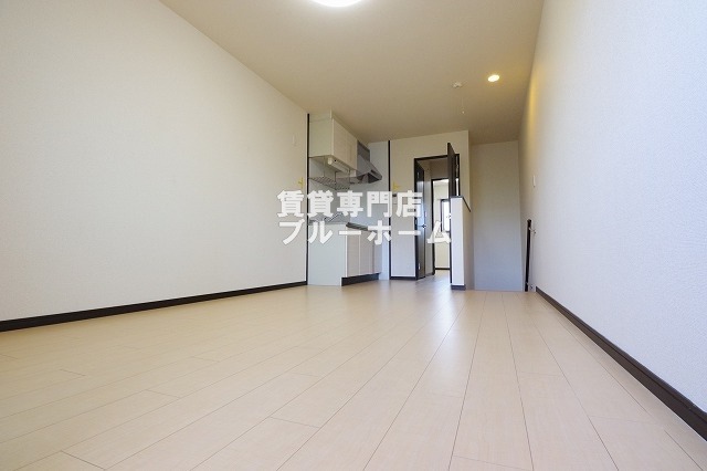 居室・リビング　9帖の広いリビング！