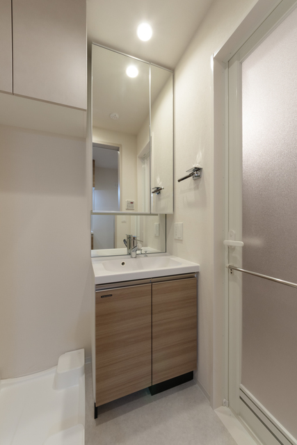 洗面設備　※写真は同タイプ住戸です。