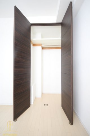 収納　プライムアーバン堺筋本町