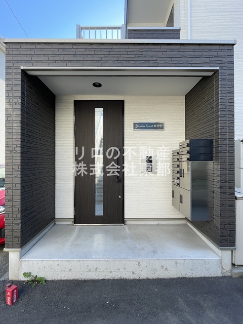 エントランス　エントランスをくぐると我が家です☆