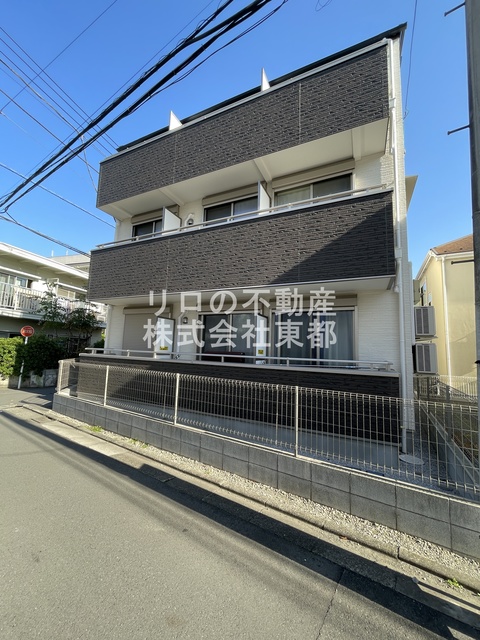 建物外観　通勤・通学・買物、全て便利な好立地の物件です！！