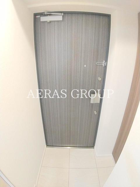 玄関　同仕様タイプ