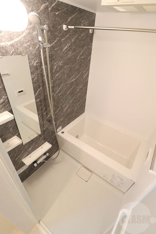 バス・シャワールーム　追い焚き・浴室乾燥機能付き