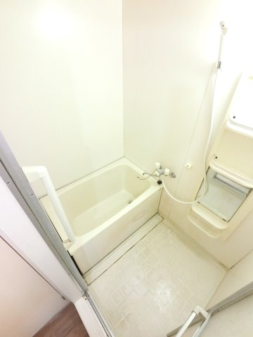 バス・シャワールーム　※仕様が異なる場合が御座います