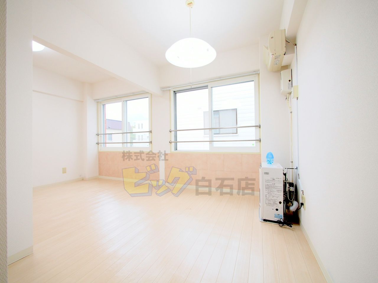 居室・リビング　室内フルリフォーム済みです♪