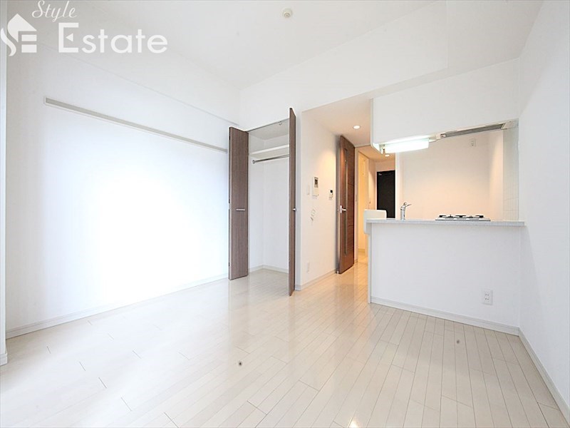 居室・リビング　内装