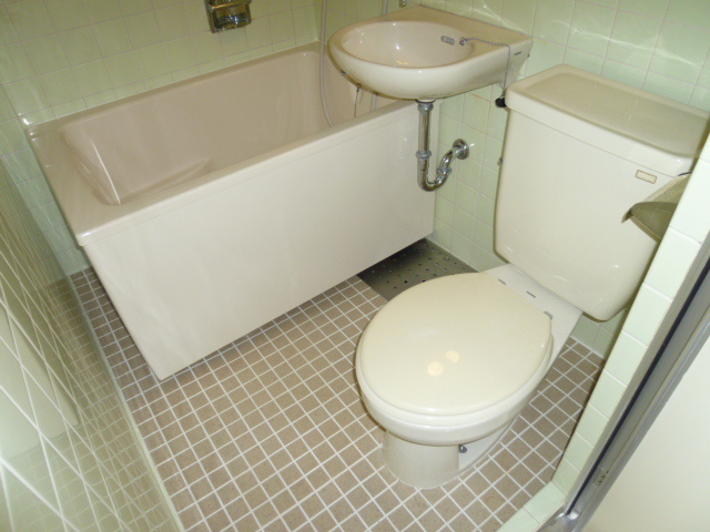 バス・シャワールーム