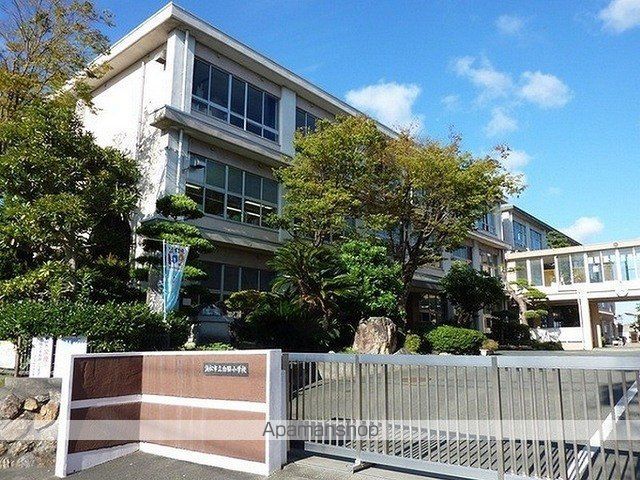 小学校　浜松市立白脇小学校（小学校）まで650m