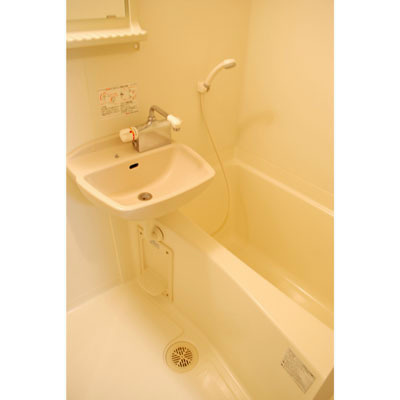 バス・シャワールーム　家具家電付きセットアップ賃貸