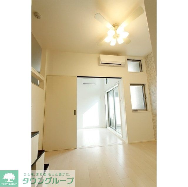 居室・リビング　お問合せはタウンハウジングまで！※現地待合わせ相談可能