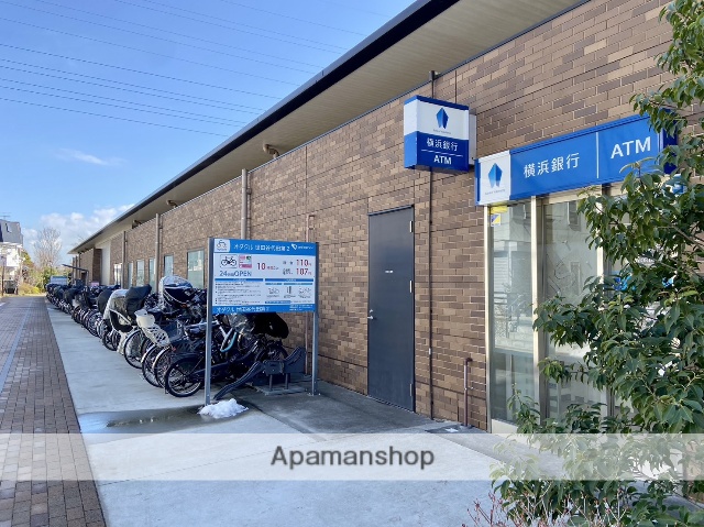 その他　カフェ（その他）まで700m