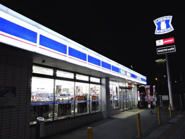 コンビニ　ローソン　松江御手船場町店（コンビニ）まで300m
