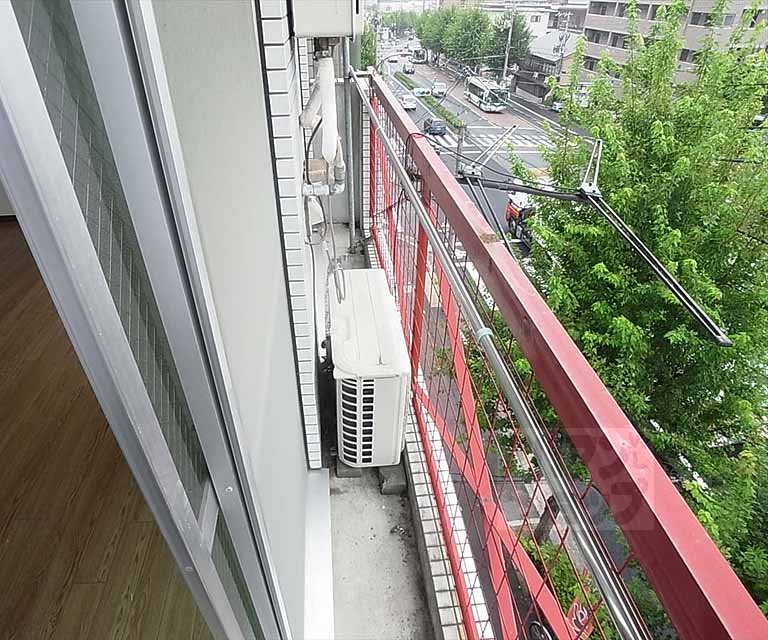 バルコニー　バルコニ