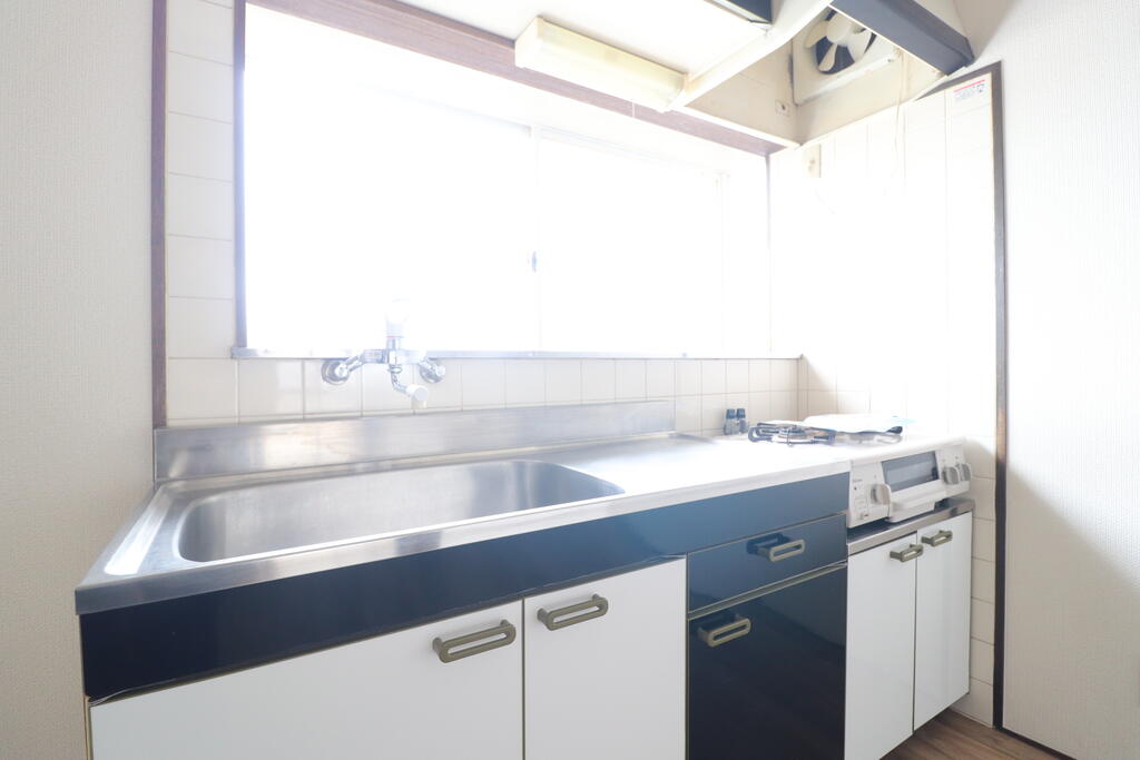 キッチン　2口ガスコンロ付です☆