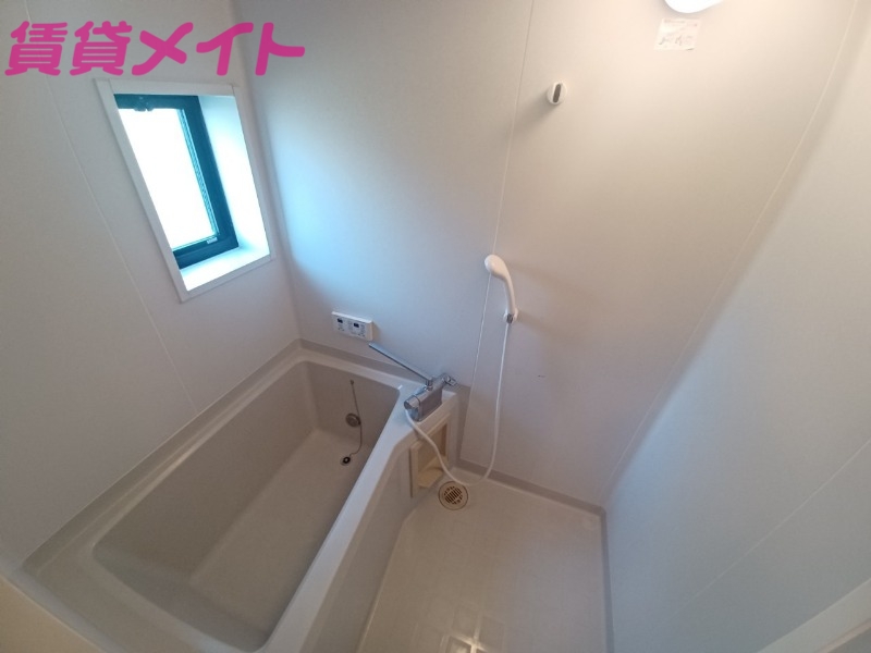 バス・シャワールーム　同型参考写真