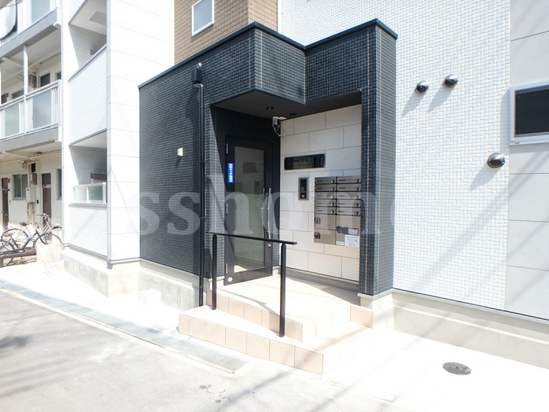 エントランス　建物入口