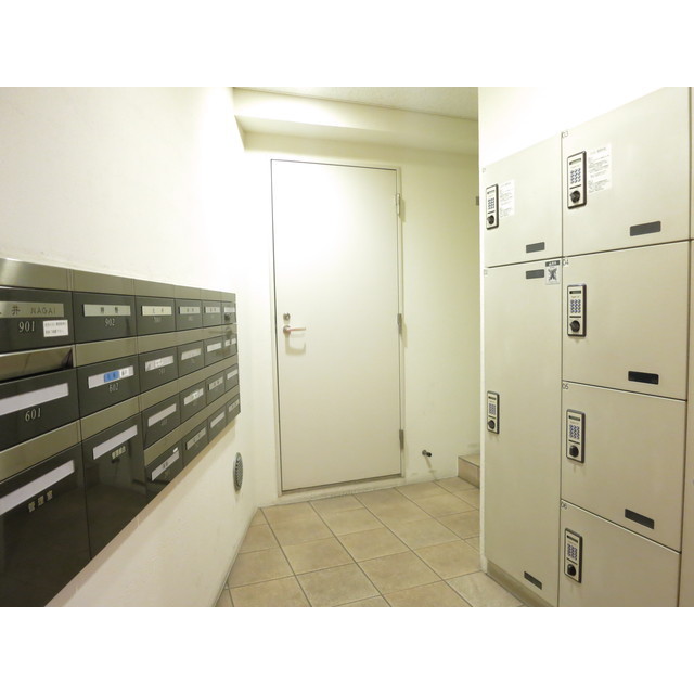 その他　宅配ボックス♪メールボックス