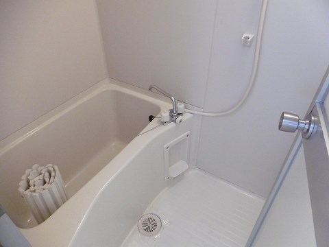 バス・シャワールーム　別部屋参考写真