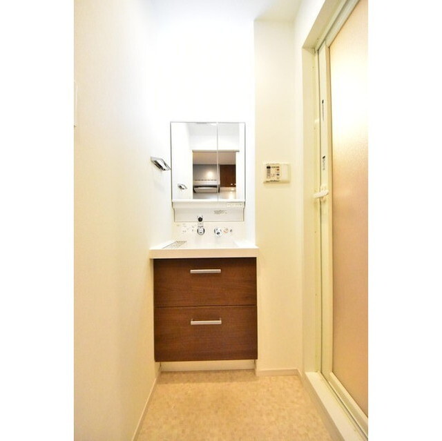 その他部屋・スペース　明るい色調の室内です