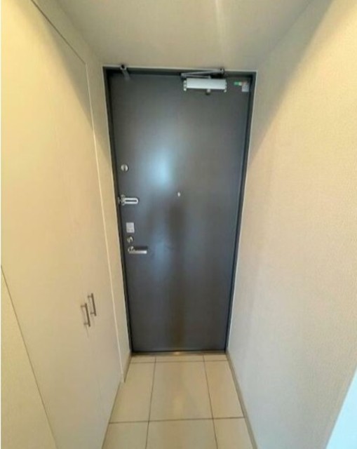 玄関　同仕様・同タイプ