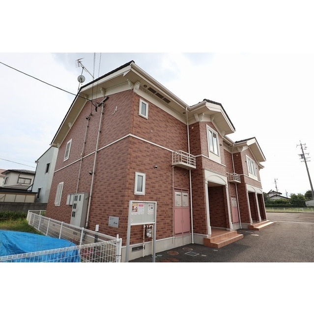 建物外観　バードランド