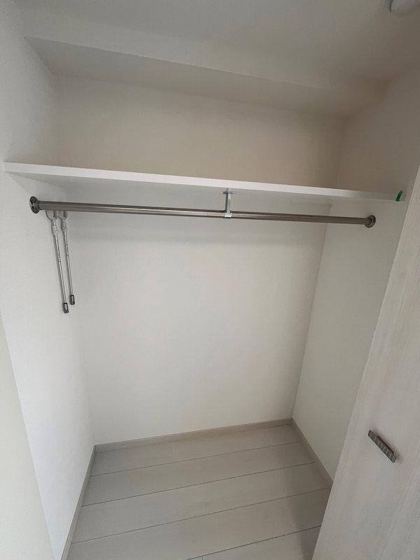 収納　竣工前の画像になります