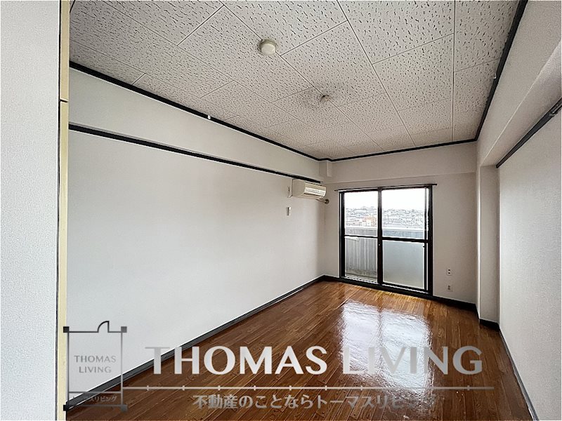 居室・リビング　日当たり良好ですよ。