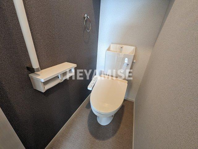 トイレ　※室内画像は類似物件のもの