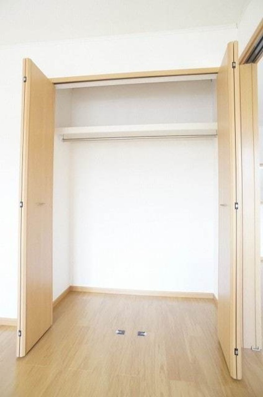 収納　図面と現状に相違がある場合には現状を優先