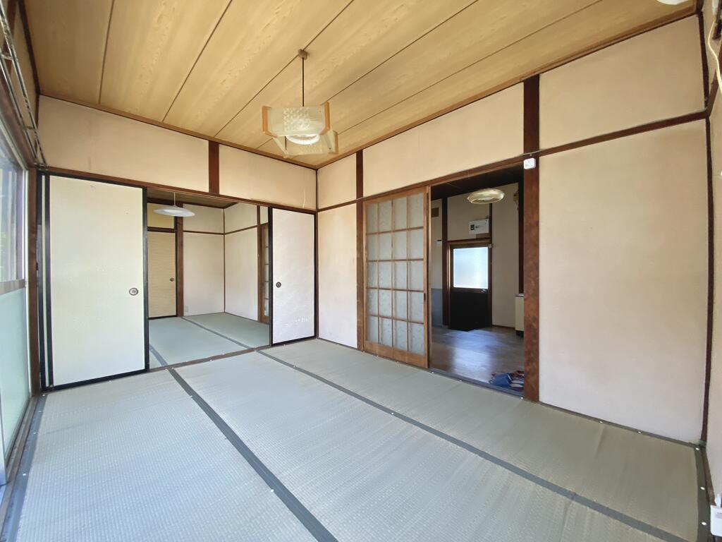 建物外観　※同敷地内、類似部屋参考画像です