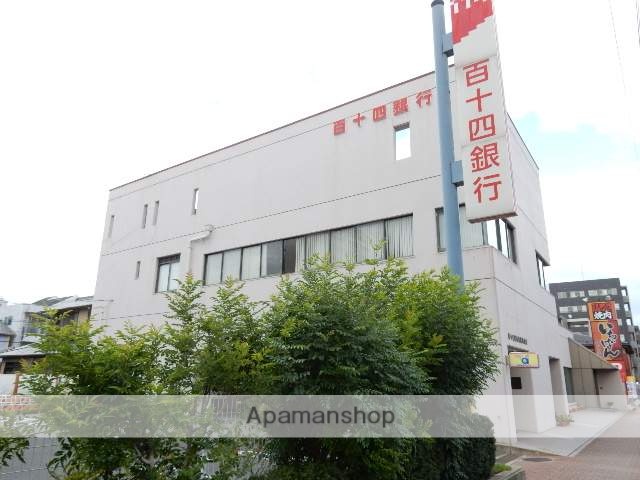 銀行　百十四銀行　清輝橋支店（銀行）まで400m
