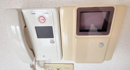セキュリティ　写真は別居室のものです。