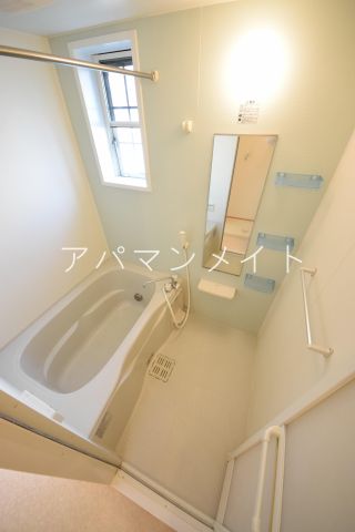 バス・シャワールーム　きれいなお風呂です
