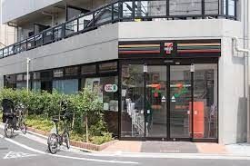 コンビニ　セブンイレブン荒川町屋1丁目店（コンビニ）まで80m
