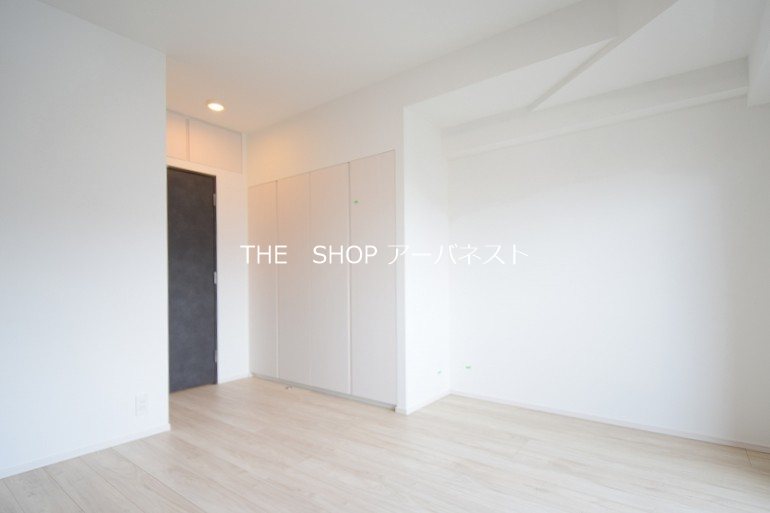 その他部屋・スペース　アクセントクロス貼り！