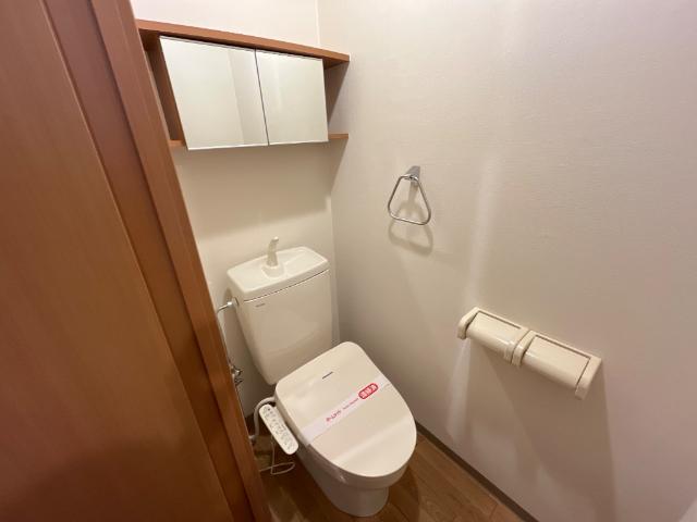 トイレ　シャワー付トイレ