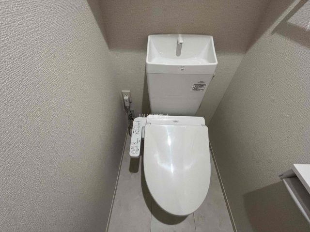 グランクレール西二見のトイレ写真