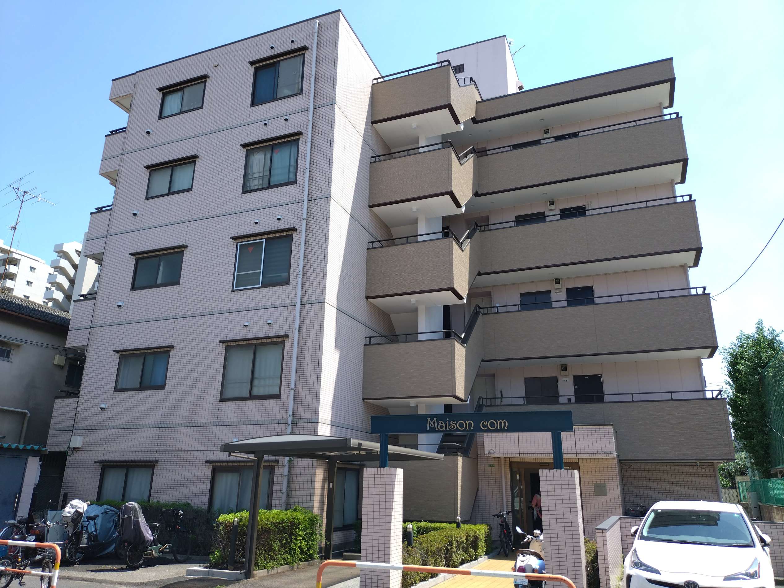 建物外観