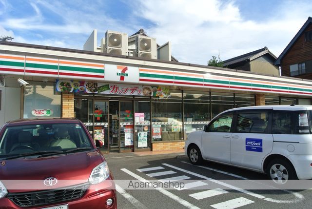コンビニ　セブン－イレブン東海市富貴ノ台店（コンビニ）まで907m