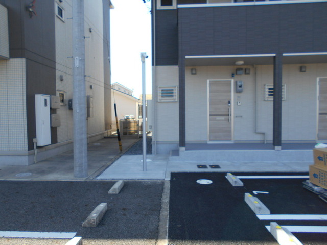 駐車場　駐車場