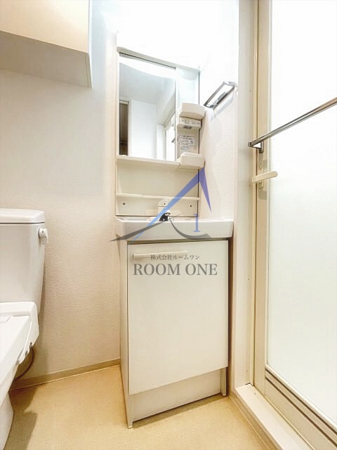 洗面設備　洗面台です。