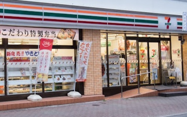 コンビニ　セブンイレブン北区赤羽1丁目北店（コンビニ）まで442m