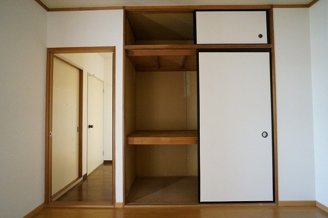 収納　図面と現状に相違がある場合には現状を優先