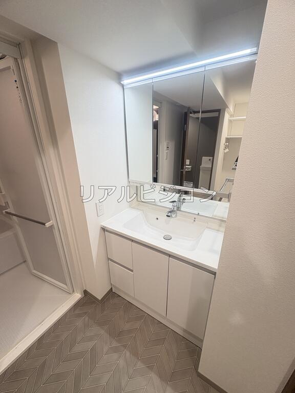 洗面設備　他部屋参考写真