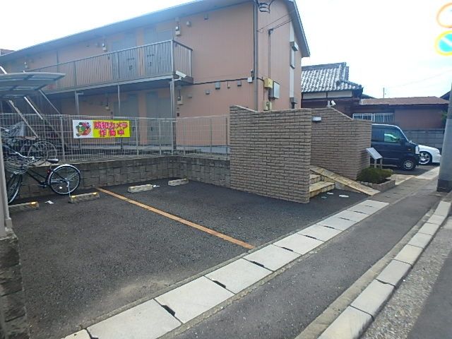 駐車場　敷地内駐車場